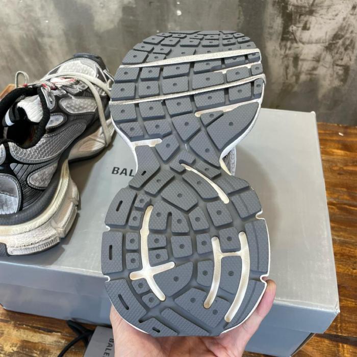 Balenciaga 3XL Grey White Red