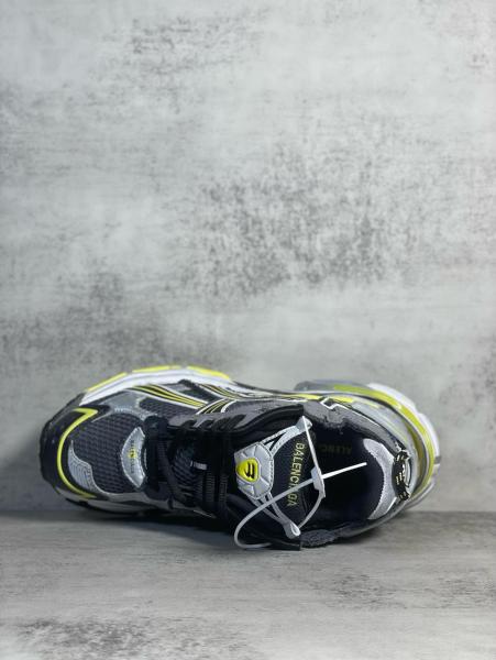 Balenciaga Runner Grey Yellow