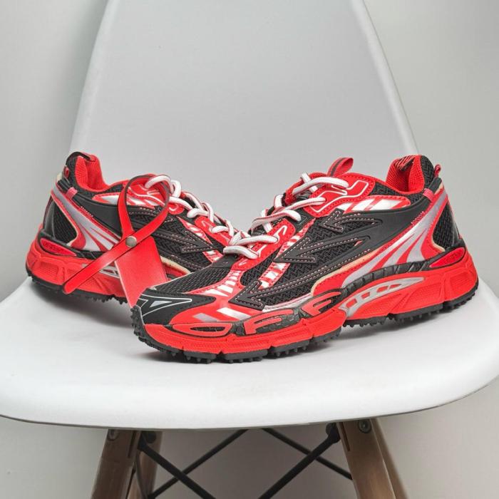 Off-White Be Right Back sneakers black/red