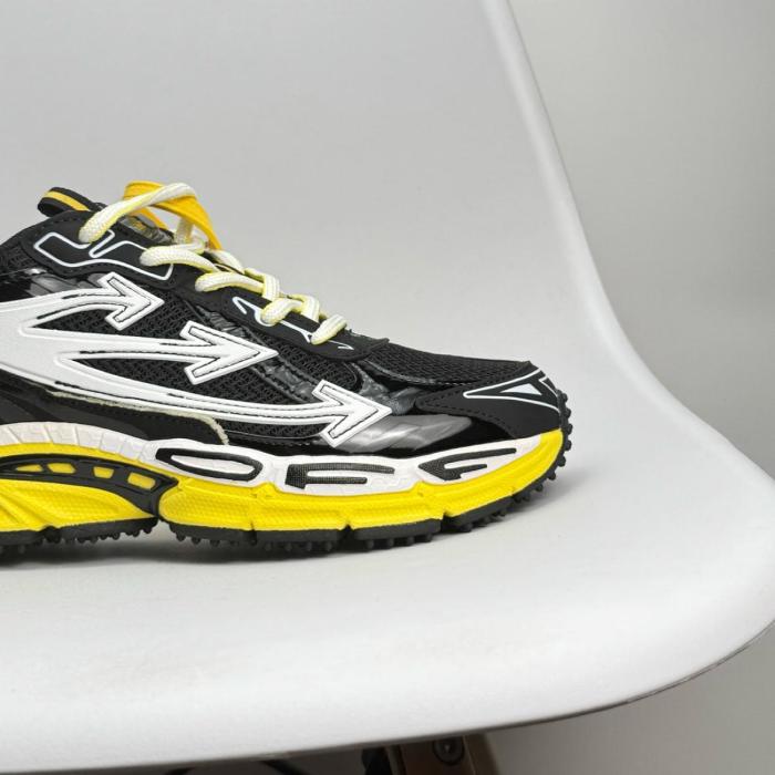 Off-White Be Right Back sneakers black