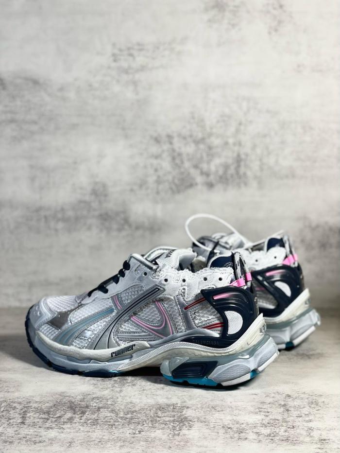 Balenciaga Runner Mesh Panelled Lace Up Sneakers Women's Gray