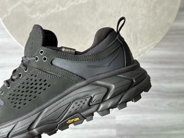 Hoka One One Tor Ultra Low Black (All Gender)