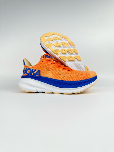 Hoka One One Clifton 9 Vibrant Orange