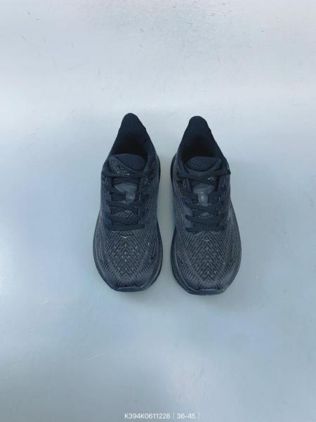 Hoka One One Clifton 9 Triple Black