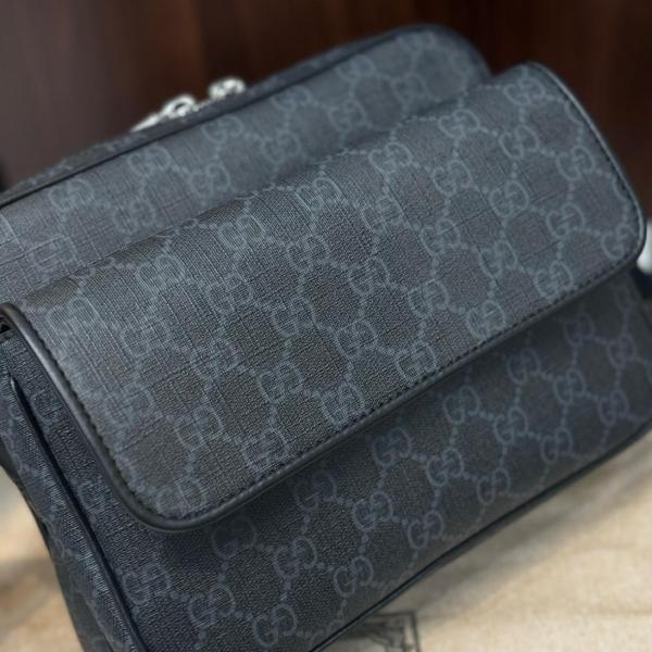 GUCCI GG Supreme Canvas With Leather Canvas Bag Shoulder Bag Crossbody Bag Small Size Men's Black 795479-FADJA-1042 size 23*12*18 cm  