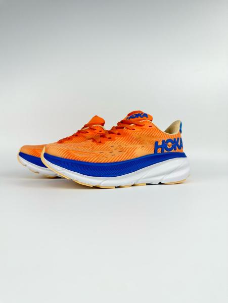 Hoka One One Clifton 9 Vibrant Orange