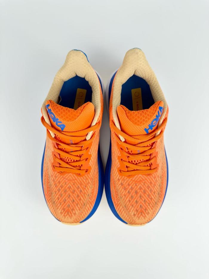 Hoka One One Clifton 9 Vibrant Orange