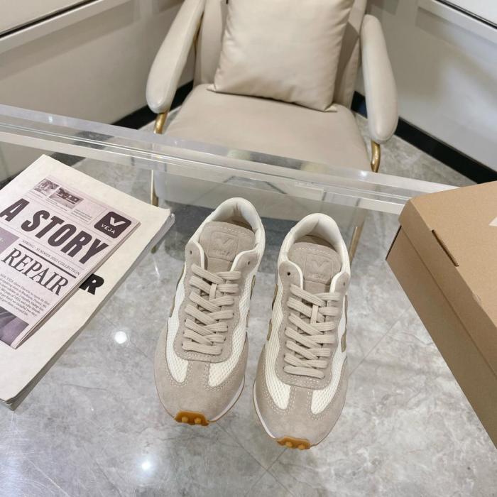 Veja Rio Branco Alveomesh White Pierre Natural