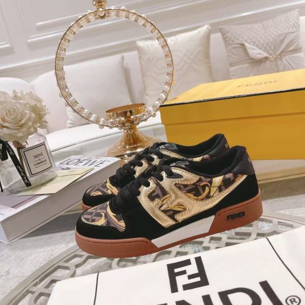 Fendi Fendace Match Black