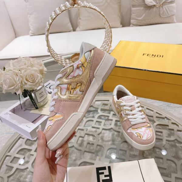 Fendi Fendace Match Pink (Women's)