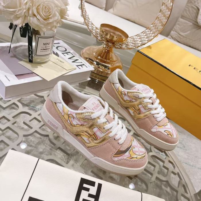 Fendi Fendace Match Pink (Women's)