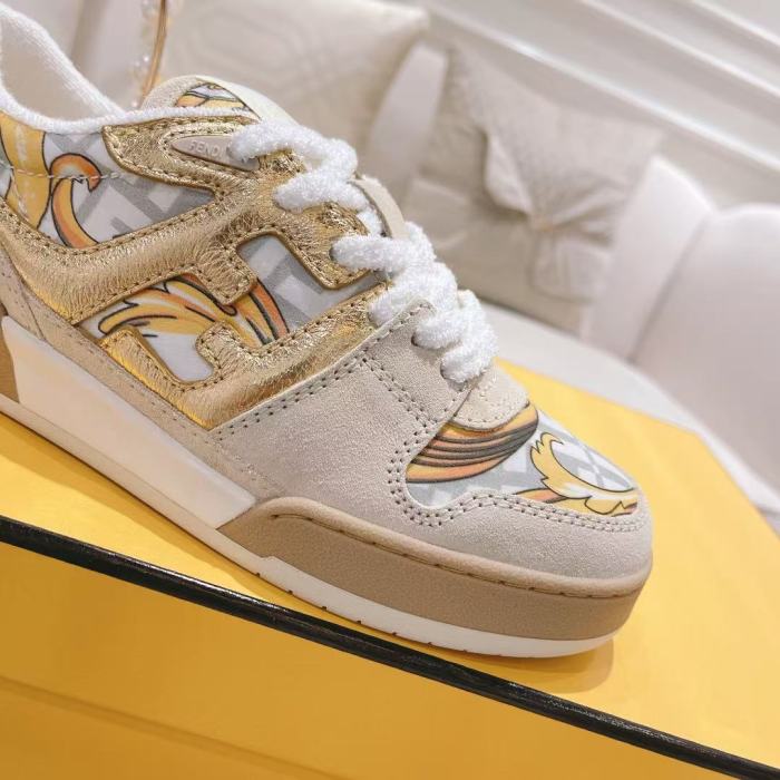 Fendi Fendace Match Beige