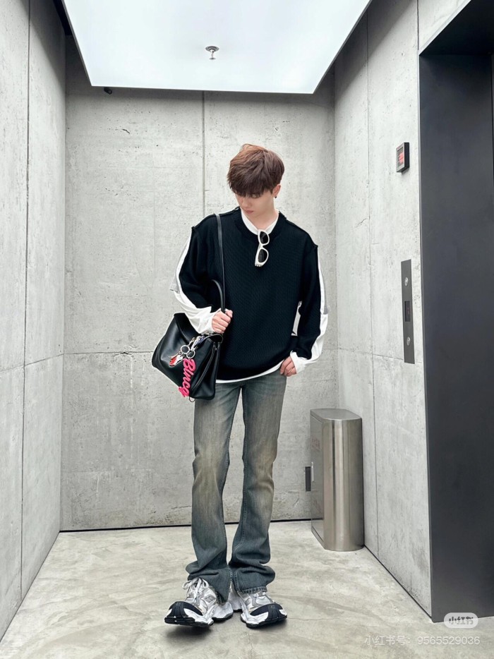  Clothes Balenciaga 20250226-2