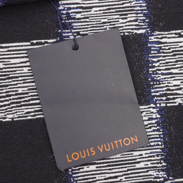  Clothes Louis Vuitton 20250226-3