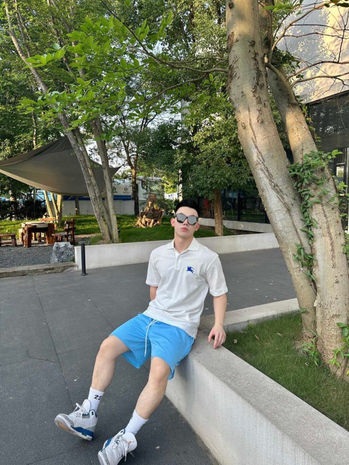  Clothes Burberry 20250226-5