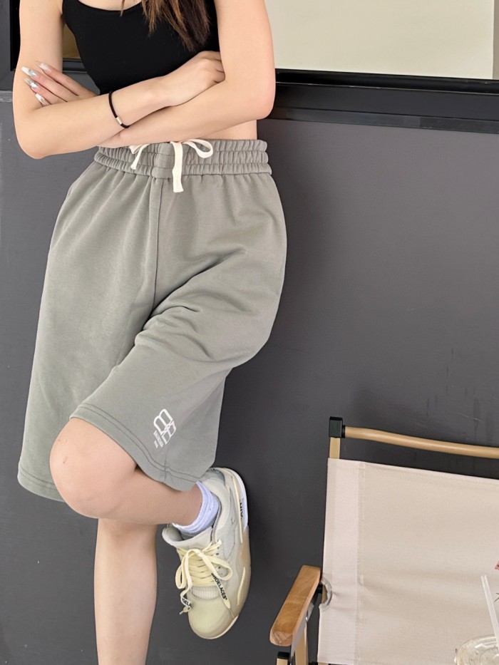  Clothes Balenciaga 20250226-1