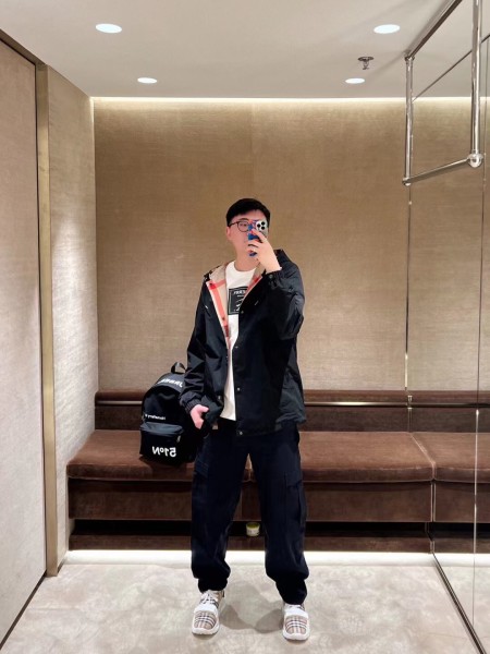  Clothes Burberry 20250226-9