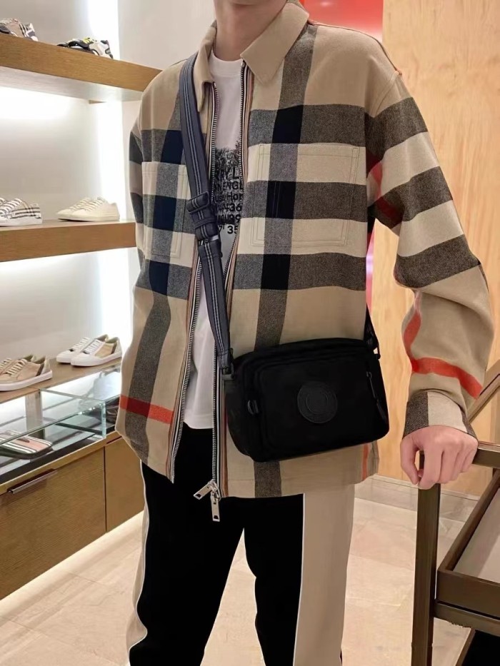  Clothes Burberry 20250226-7