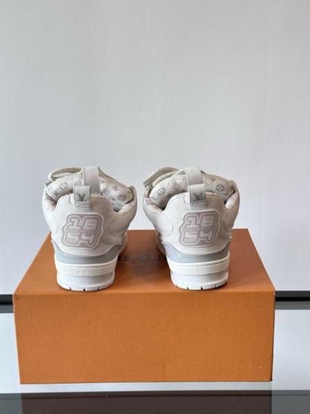 LOUIS VUITTON Skate Low Top Skateboard Shoes Men's Beige