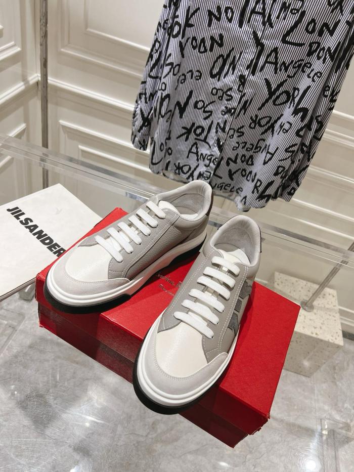 FERRAGAMO Gancini embroidered Leather Sneakers Gray Black