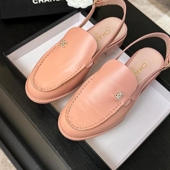 Chanel women pink