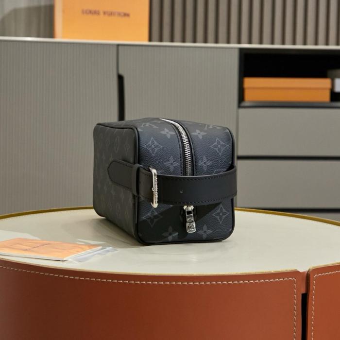 LOUIS VUITTON Coated Canvas With Leather Toiletry Bag Men's Black M83113 size 23*12*13 cm