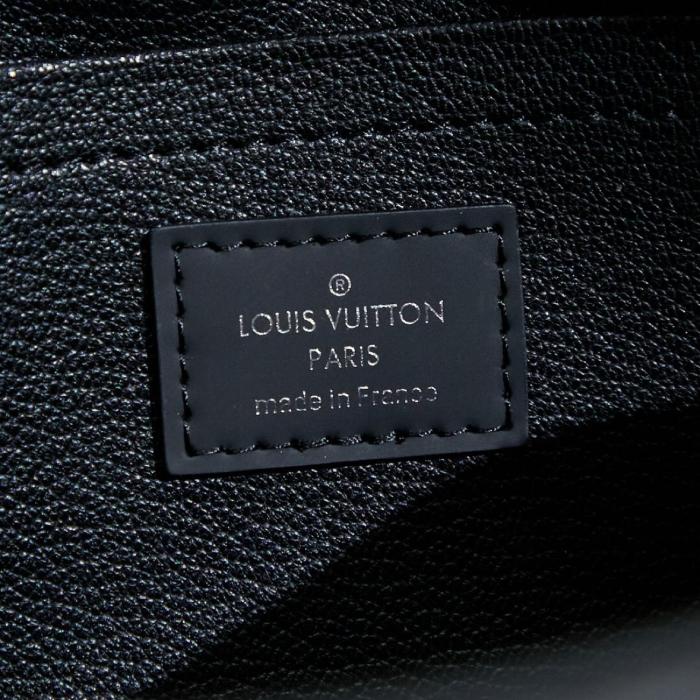 LOUIS VUITTON Coated Canvas With Leather Toiletry Bag Men's Black M83113 size 23*12*13 cm