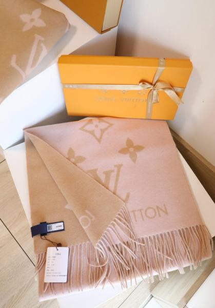 LOUIS VUITTON Cashmere Knit Scarves Women's Multicolor