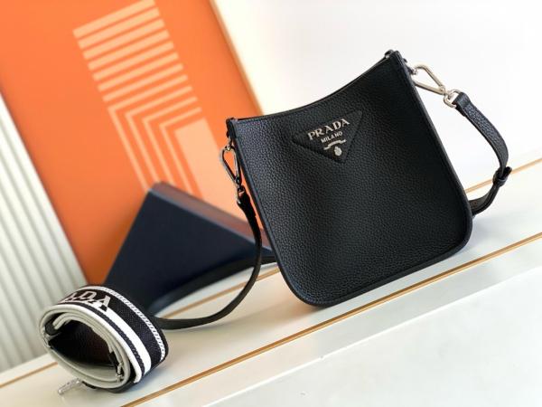 PRADA Leather Messenger Bag Crossbody Bag Shoulder Bag Women's Black 1BH191_2DKV_F0002_V_3OO size 19*6*20 cm