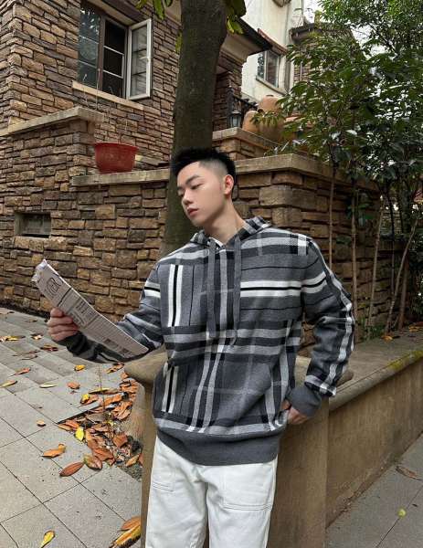  Clothes Burberry 20250311-2