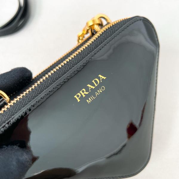 PRADA Leather One Shoulder Crossbody Clutches Mini Women's Black 1NR015_069_F03KJ size Length: 15cm, Width: 10cm