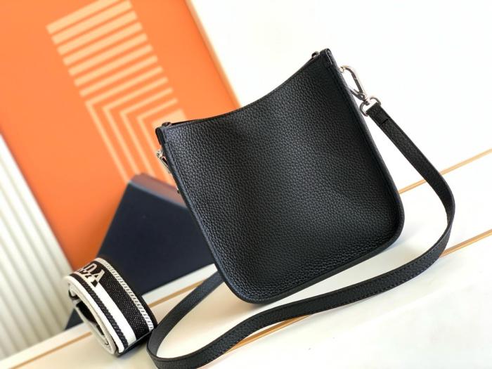 PRADA Leather Messenger Bag Crossbody Bag Shoulder Bag Women's Black 1BH191_2DKV_F0002_V_3OO size 19*6*20 cm