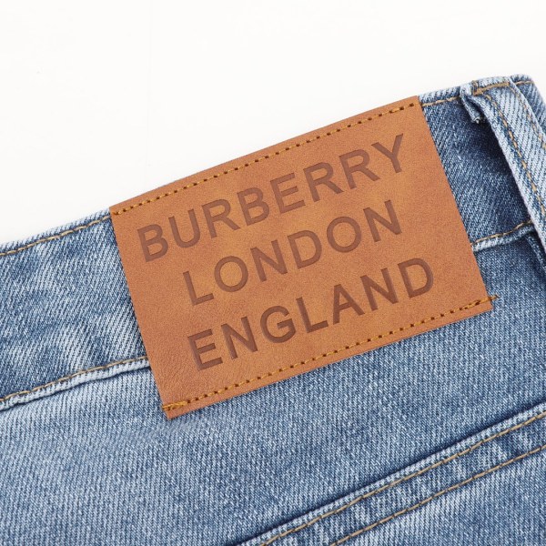 Clothes Burberry 20250311-1