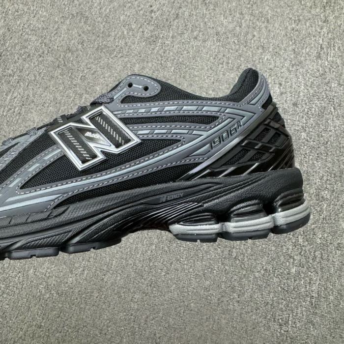 New Balance 1906R Black Phantom