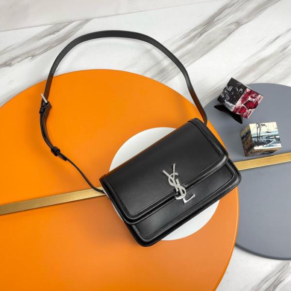 SAINT LAURENT SOLFERINO Cow Leather Messenger Bag Shoulder Bag Crossbody Bag Medium Size Women's Black 711039-0SX0E-1000 size 23*7*16 cm 