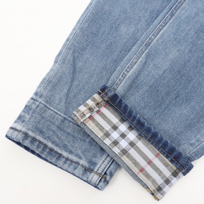  Clothes Burberry 20250311-1