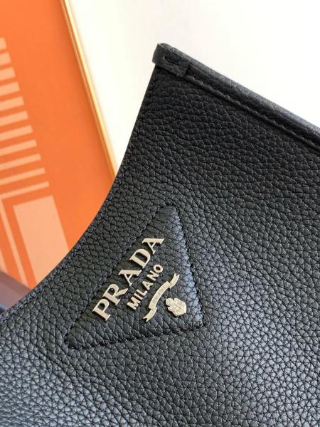 PRADA Leather Messenger Bag Crossbody Bag Shoulder Bag Women's Black 1BH191_2DKV_F0002_V_3OO size 19*6*20 cm