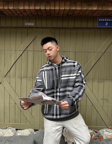  Clothes Burberry 20250311-2