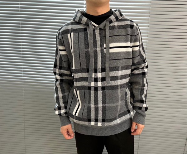  Clothes Burberry 20250311-2