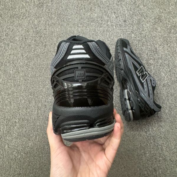 New Balance 1906R Black Phantom