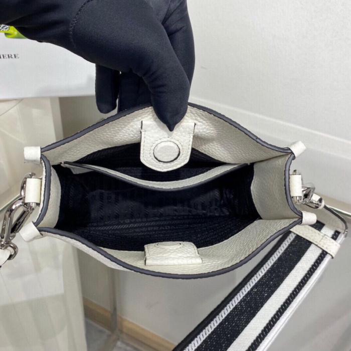 PRADA Shoulder Bags 1BH191_2DKV_F0009_V_3OO size 20*6*19 cm