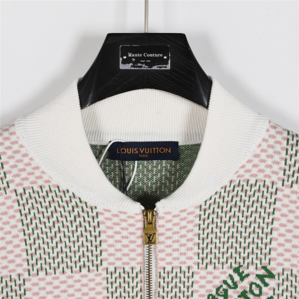 Clothes Louis Vuitton 20250312-1