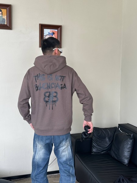 Clothes Balenciaga 20250312-2