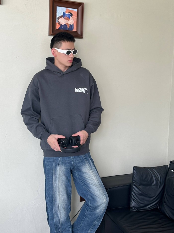 Clothes Balenciaga 20250312-3