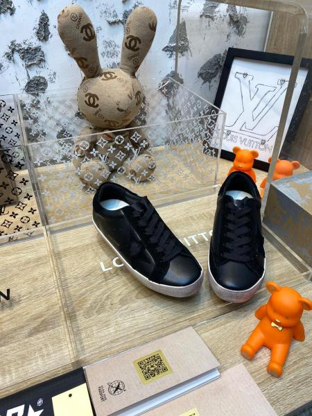 Golden Goose Super-Star de hombre de napa negra con estrella y refuerzo del talón de ante negro