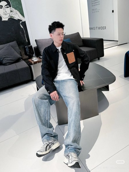  Clothes Loewe 20250312-1