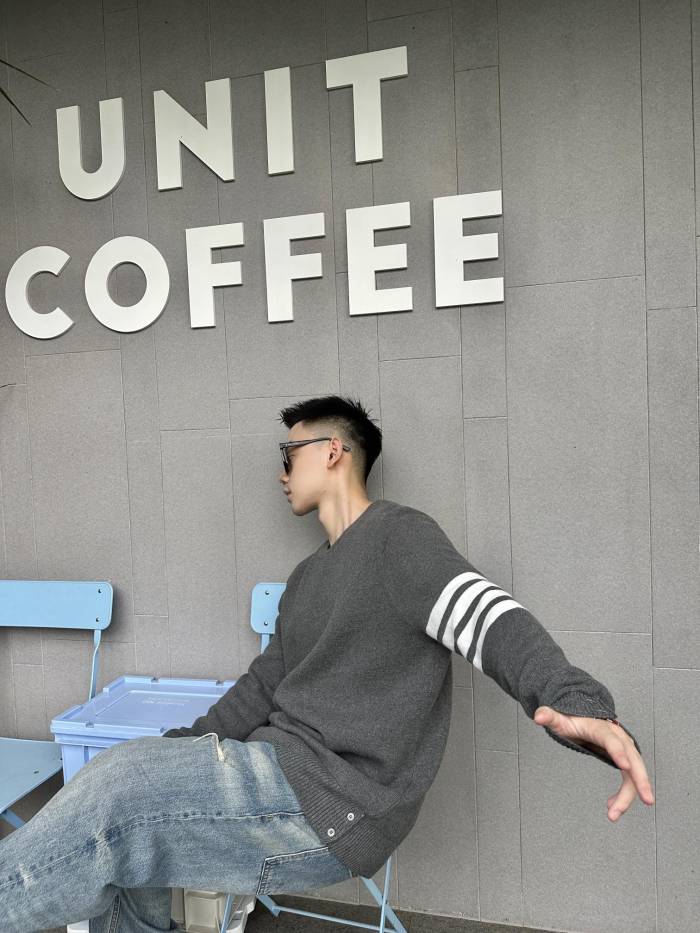  Clothes Thom Browne 20250312-2