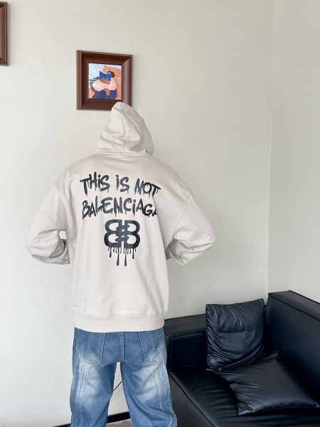 Clothes Balenciaga 20250312-1