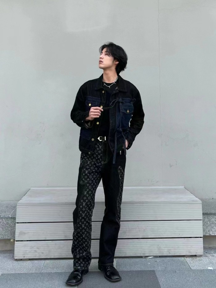 Clothes Louis Vuitton 20250312-4