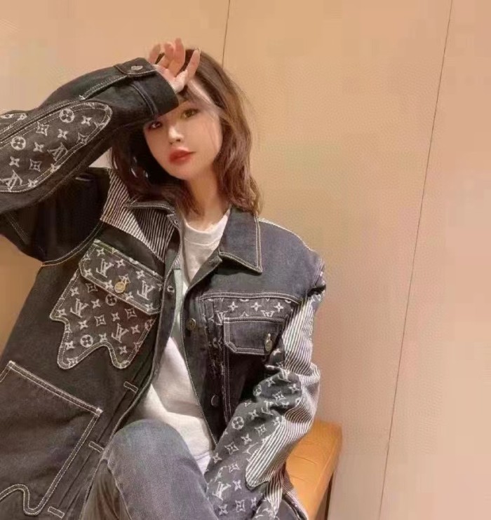  Clothes Louis Vuitton 20250312-3